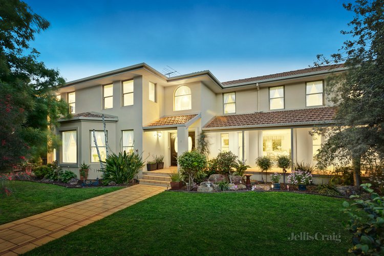 1 Coromandel Court Bulleen 3105