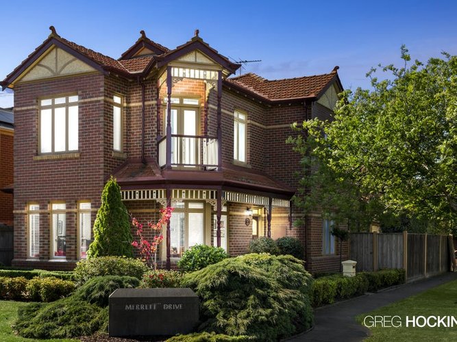 1 Crofton Drive Williamstown 3016