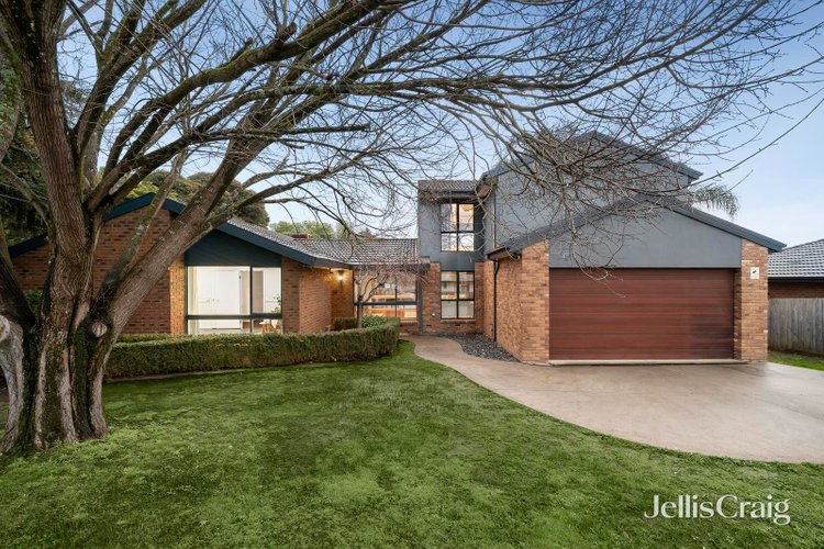 1 Crown Point Ridge Chirnside Park 3116