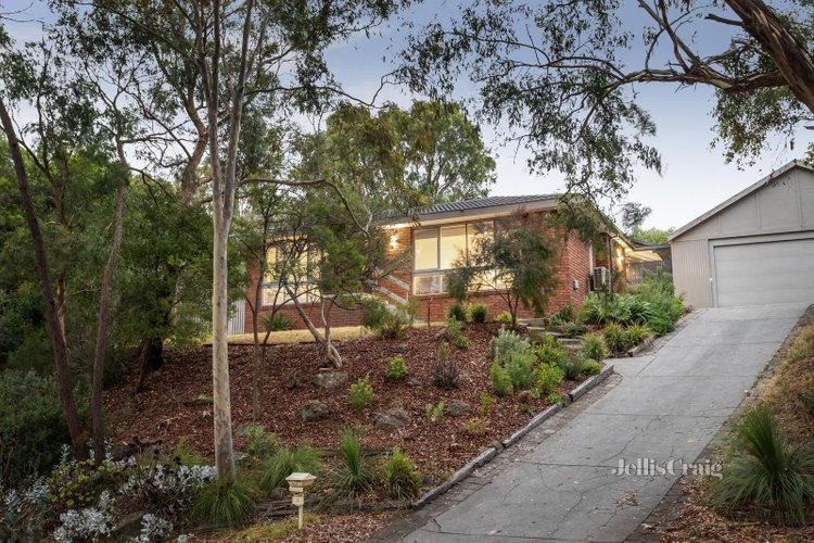 1 Culgoa Court Eltham 3095