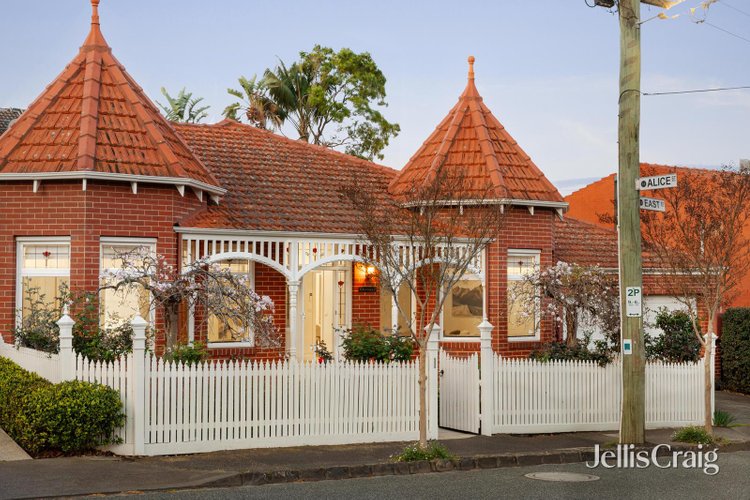 1 East Street Malvern 3144