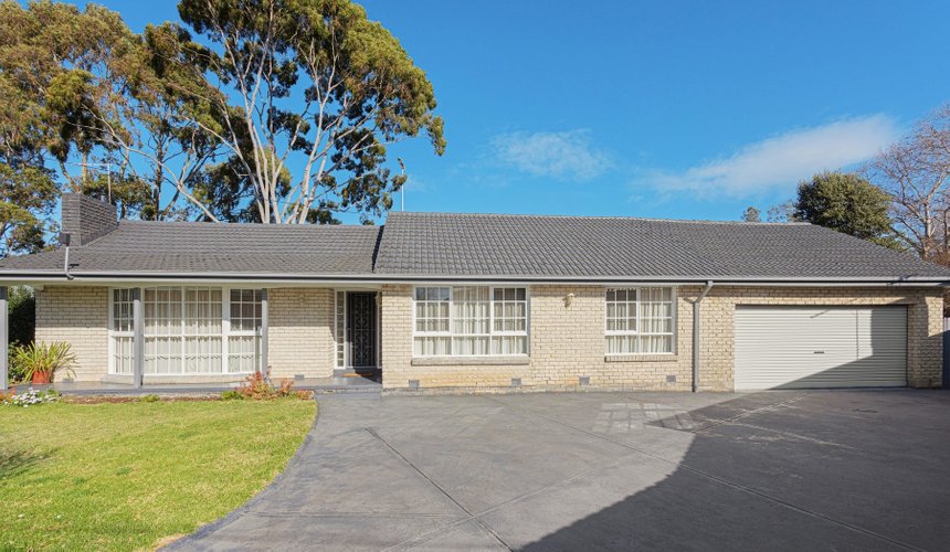 1 Edith Court Bentleigh East 3165