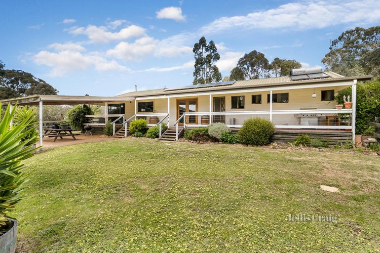 1 Emma Street Elphinstone 3448