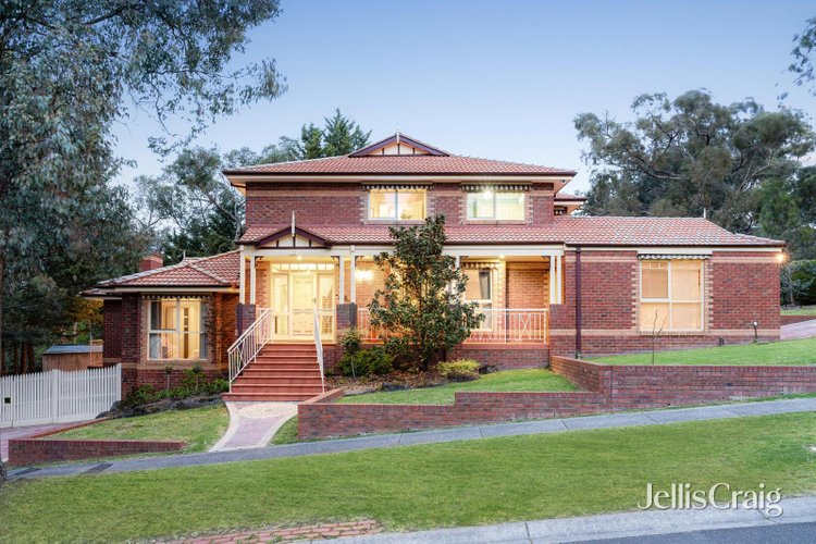 1 Freda Court Eltham North 3095