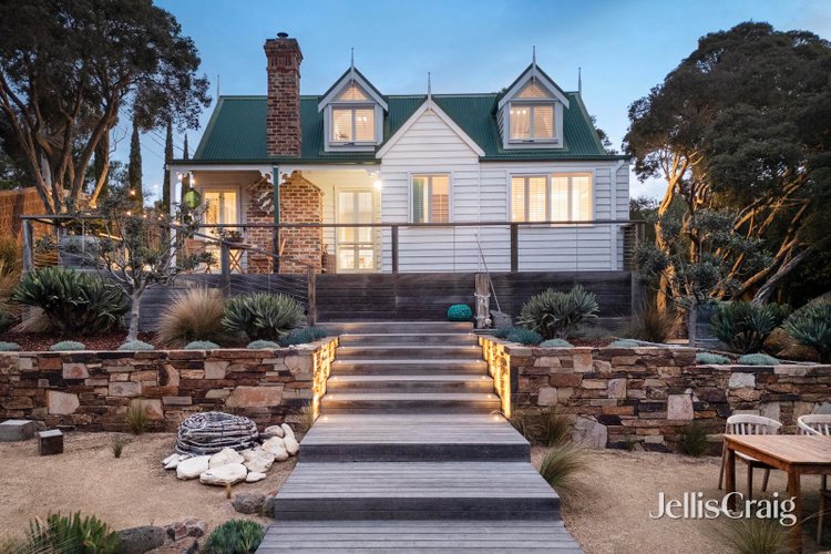 1 Geoffrey Street Blairgowrie 3942