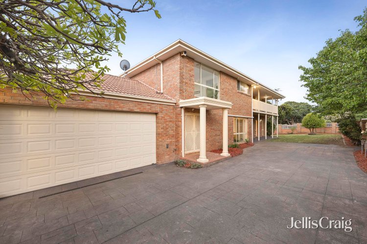 1 Grasmere Avenue Doncaster East 3109