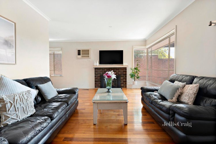1 Hodgins Court Brunswick West 3055