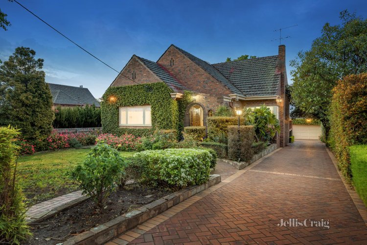 1 Inverness Way Balwyn North 3104