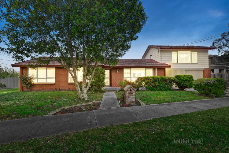 1 Kalonga Court Glen Waverley 3150