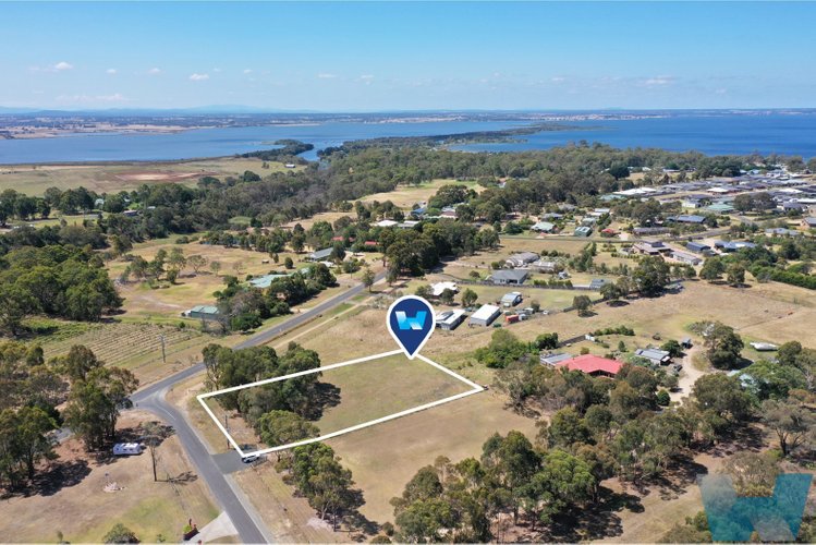 1 Lake Victoria Road, Eagle&nbsp;Point