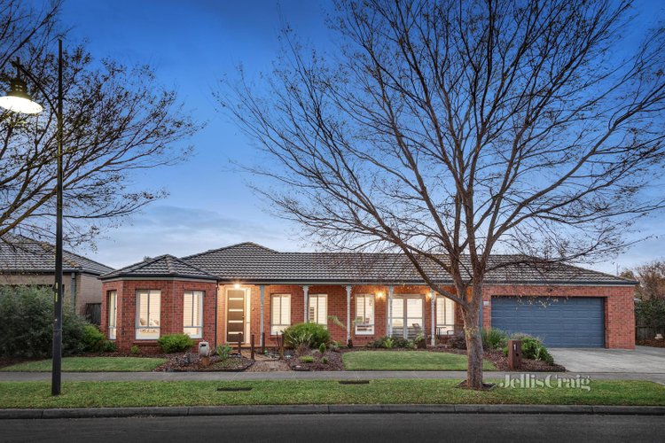 1 Larnook Place South Morang 3752
