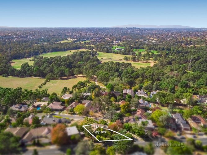 1 Longstaff Street Ivanhoe East 3079
