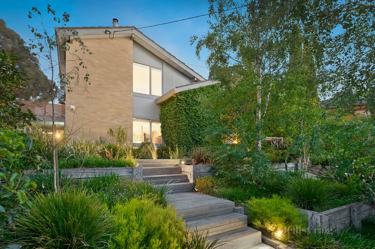 1 Lorna Court Templestowe Lower 3107