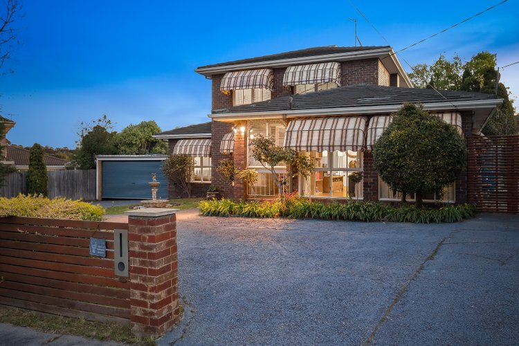 1 Madura Court Wheelers Hill 3150