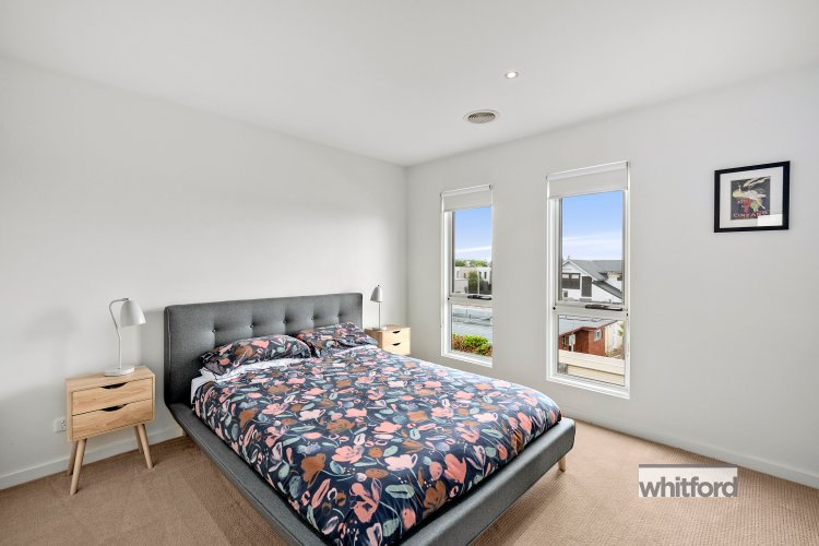 1 Mcnicol Street, Geelong West