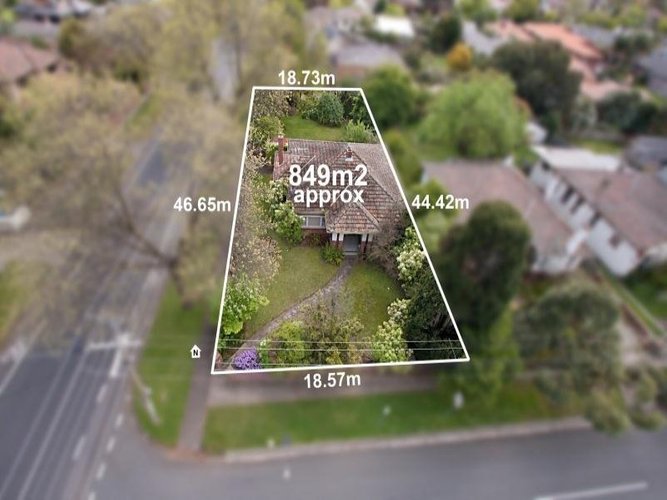1 Merton Street Camberwell 3124