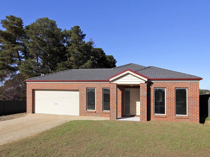 1 Monaghan Street Castlemaine 3450