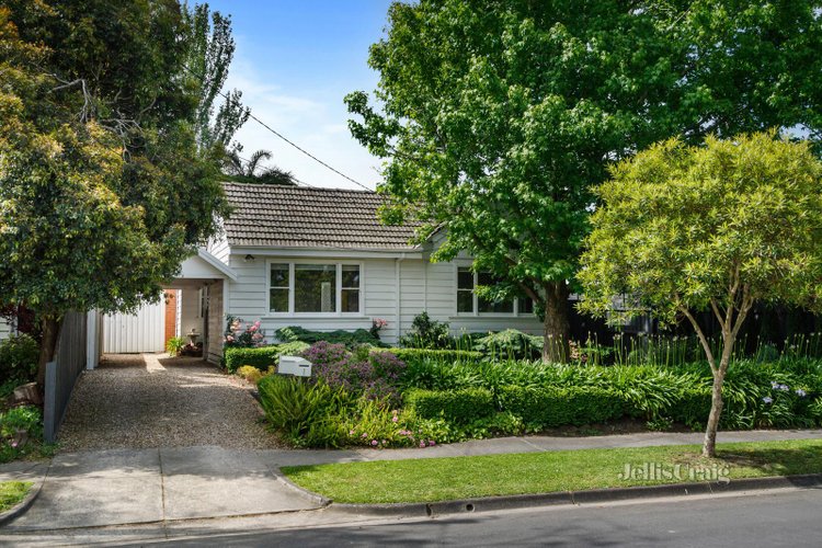 1 Oleanda Crescent Nunawading 3131