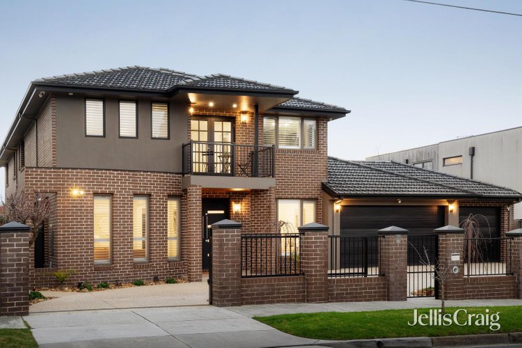 1 Osborne Avenue Bentleigh 3204