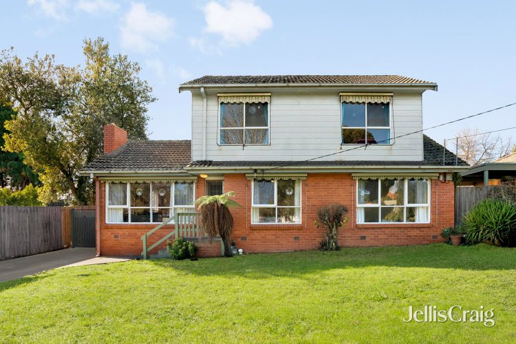 1 Piperita Road Ferntree Gully 3156
