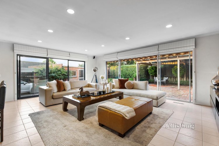 1 Rebecca Court Bentleigh East 3165