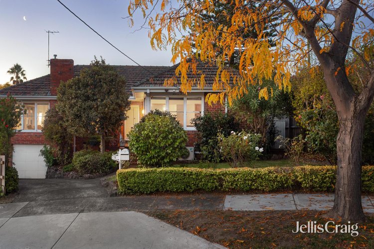 1 South Court Surrey Hills 3127