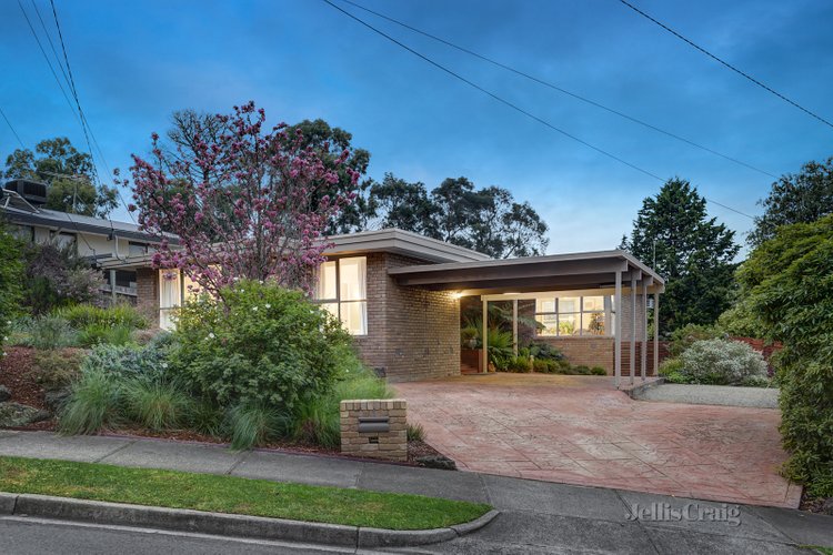 1 Tahlee Place Montmorency 3094