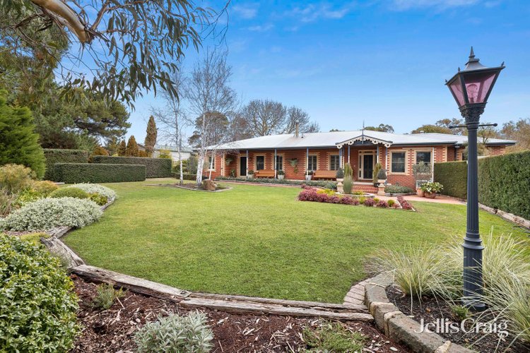 1 Tucker Street Malmsbury 3446