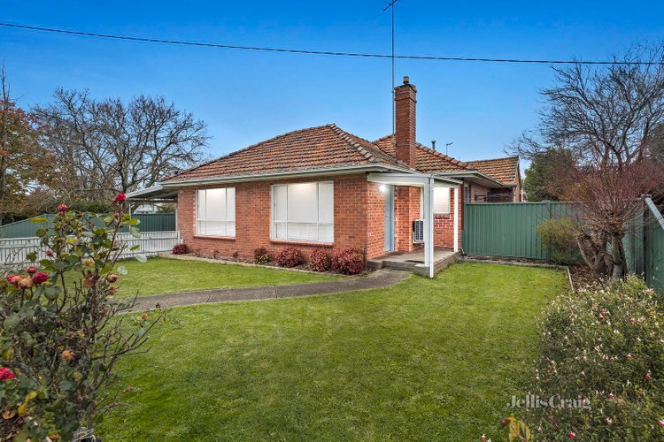 1 Waller Avenue Newington 3350