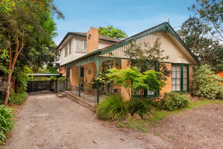 1 Warrina Court Burwood East 3151