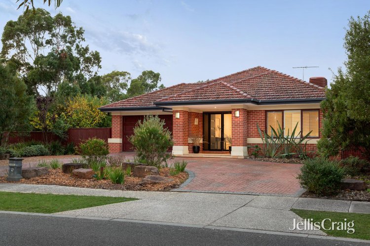 1 Woningary Crescent Doreen 3754
