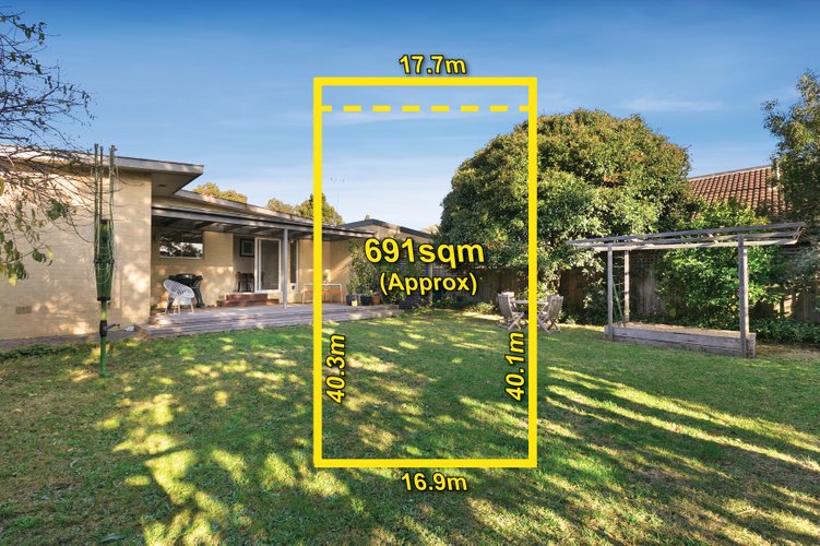 1 Woodlea Drive Glen Waverley 3150