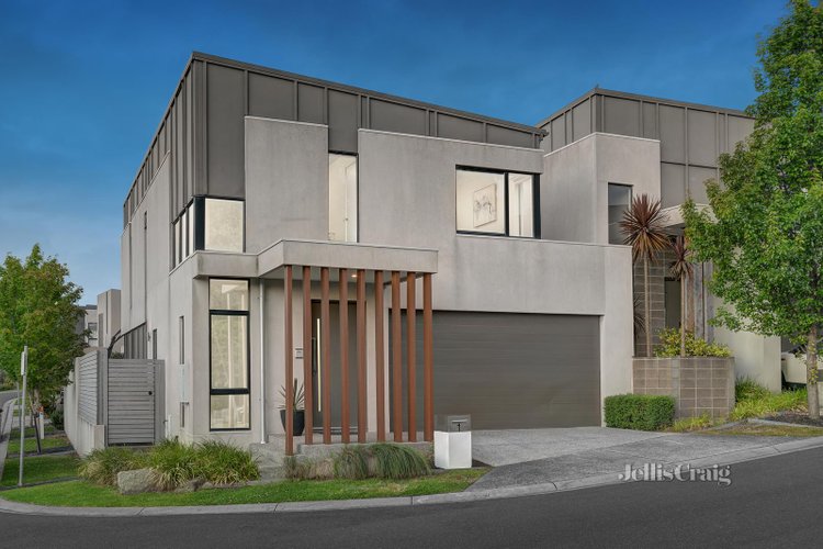 1 Yarra Bing Crescent Burwood 3125