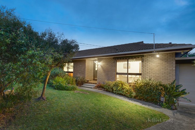 1 Yulong Court Greensborough 3088