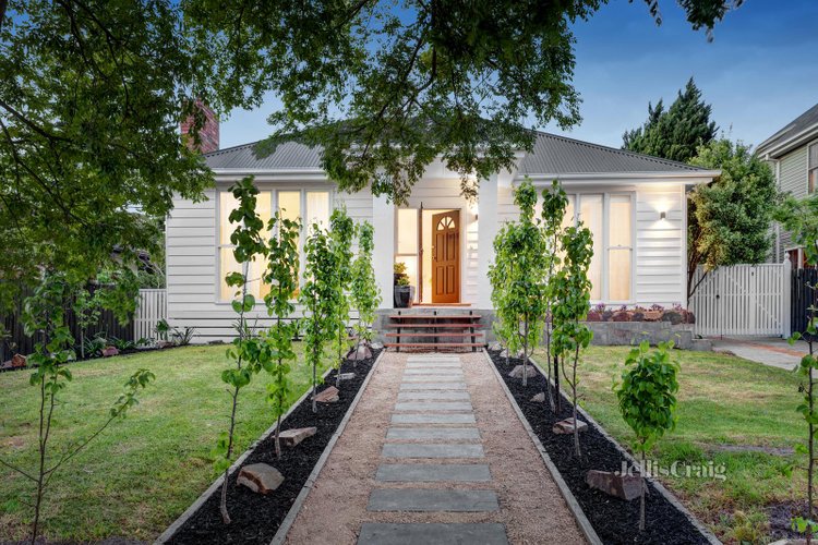 10 Adams Street Murrumbeena 3163