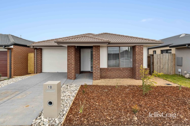 10 Alma Street  Sebastopol 3356