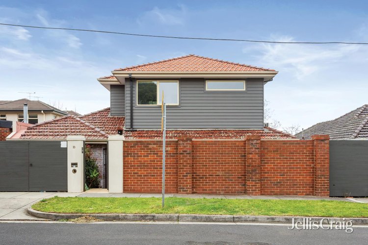 10 Anstee Grove Bentleigh 3204