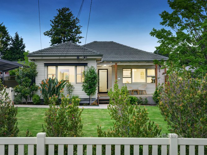 10 Belmont Road West  Croydon South 3136