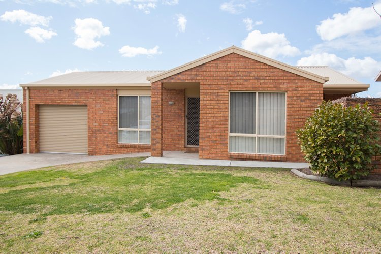 10 Bent Street, Bairnsdale