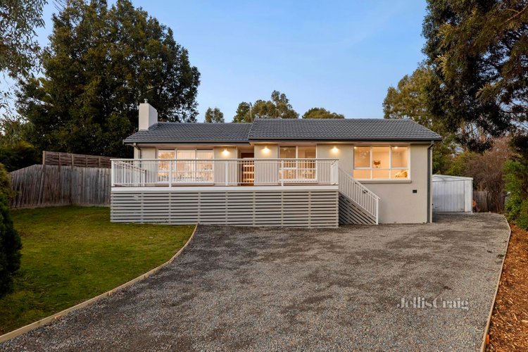 10 Bristol Crescent Lilydale 3140