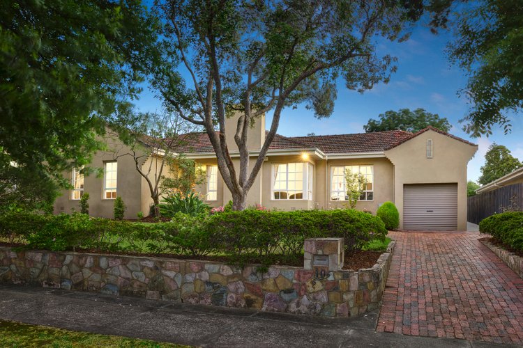 10 Burton Street Balwyn North 3104