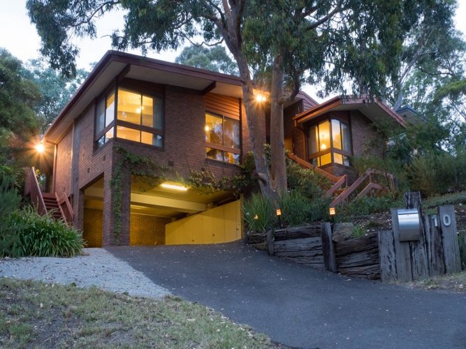 10 Cantala Crescent Ringwood North 3134