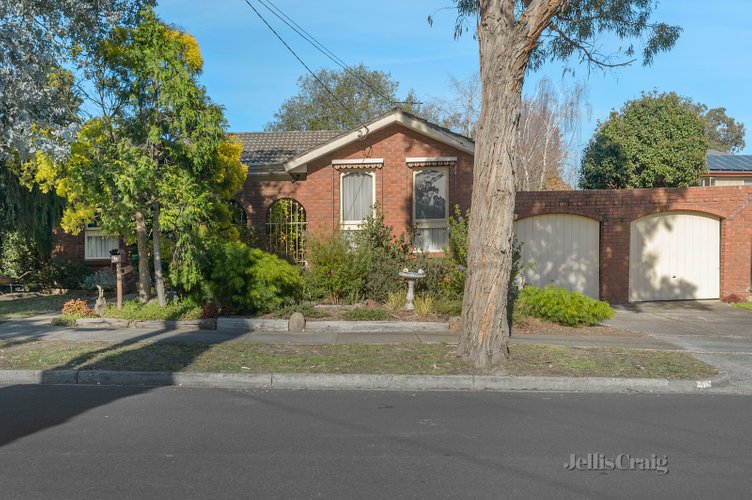 10 Caroben Avenue Vermont 3133