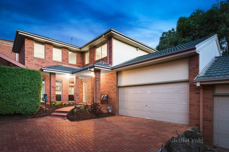 10 Cascades View Yallambie 3085