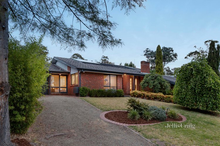 10 Crofton Court Eltham 3095