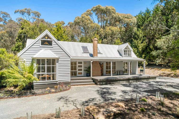 10 Dafter Road Woodend 3442