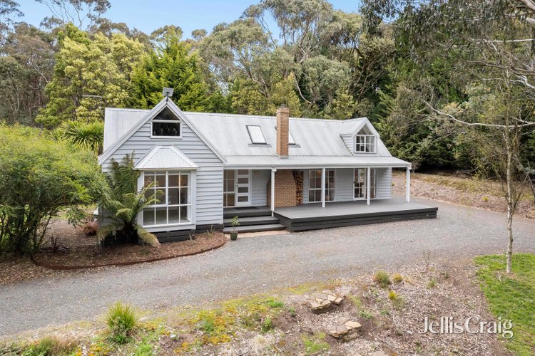 10 Dafter Road Woodend 3442