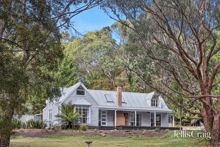 10 Dafter Road Woodend 3442