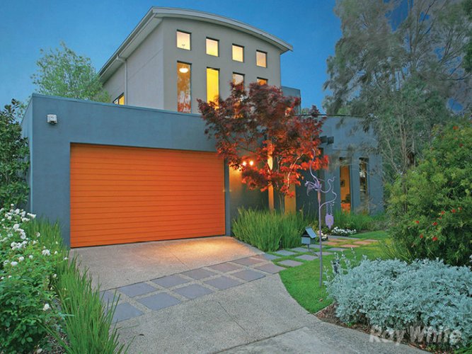 10 Deirdre Street Glen Waverley 3150