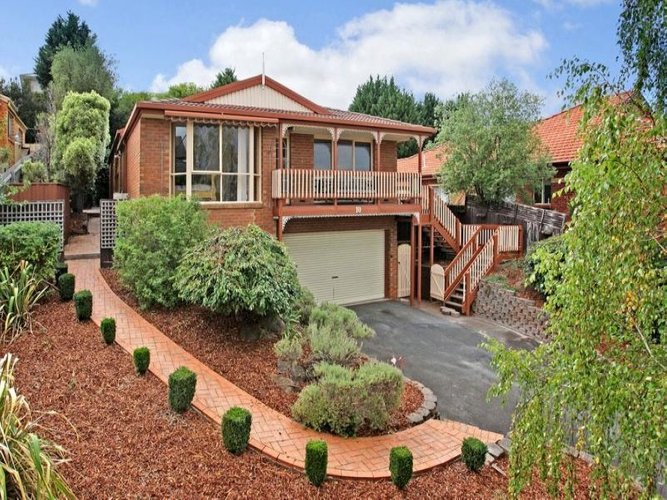 10 Drummer Hill Lane Mooroolbark 3138